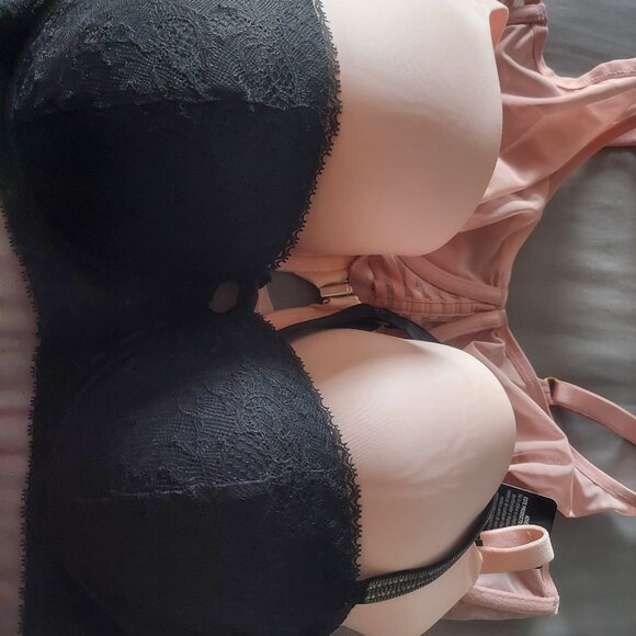 Other - 38DD Victoria's secret bra bundle of 3